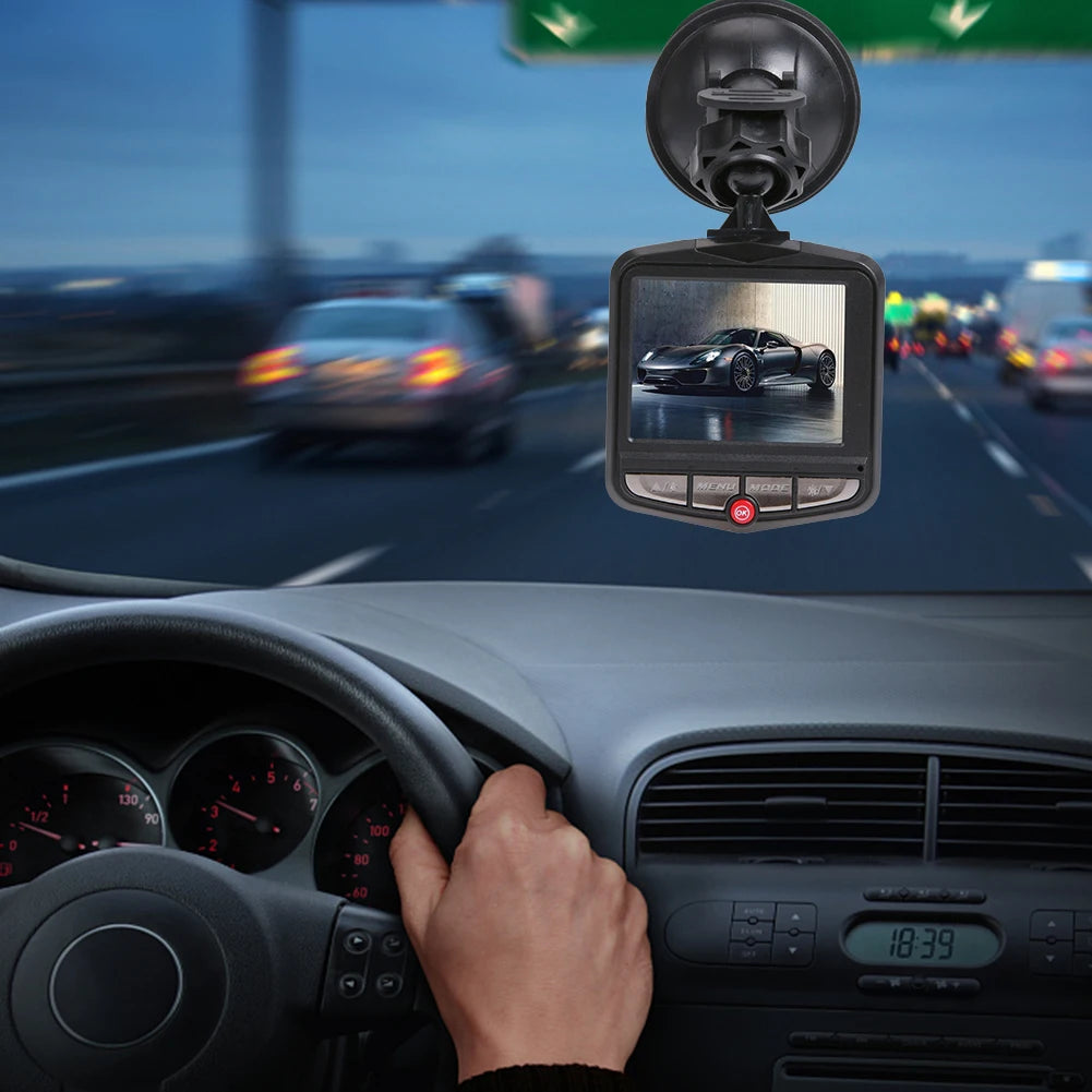 Dash Cam cu Ventuza — Night Vision, Ecran LCD 2.4", G-Sensor, Loop Recording