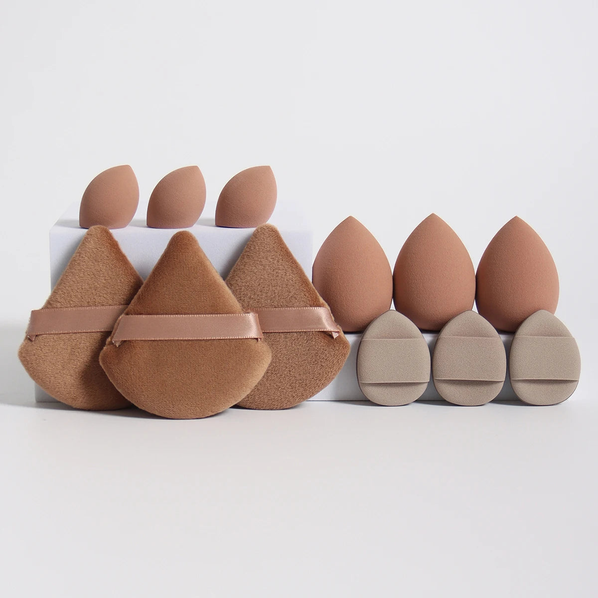 Burete Machiaj Beauty Egg Set 12 Bucăți — Soft, Foundation & Pudra